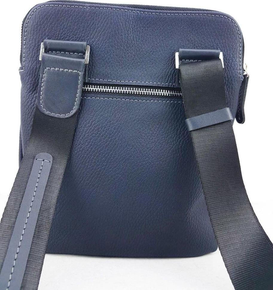 Вертикальна сумка планшет синього кольору зі шкіри Флотар VATTO (11710)