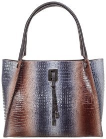 Ділова жіноча сумка з лакованої шкіри із фактурою під крокодила Desisan 107868 сіра