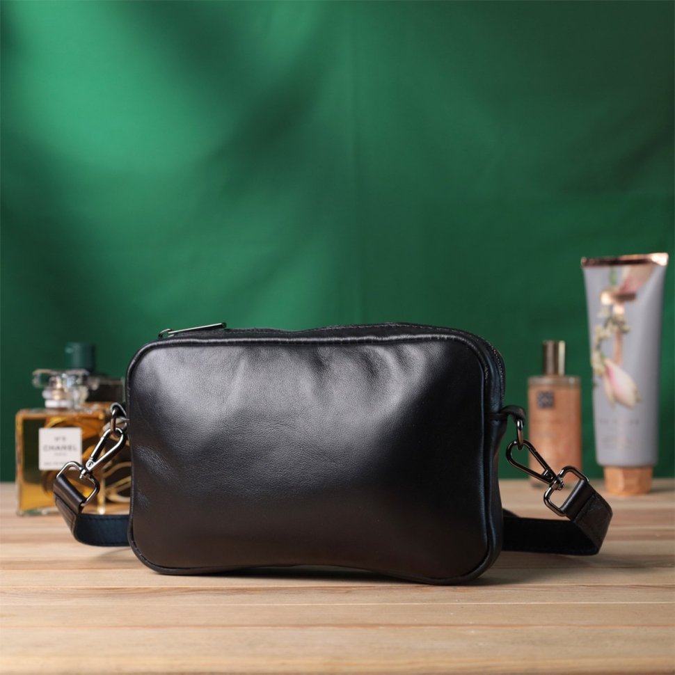 Классическая кожаная сумка кросс-боди для женщин Shvigel 2422841 Черная modnotak фото №9