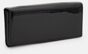 Лаковий жіночий гаманець зі шкірозамінника з клапаном на кнопці Monsen 109068 чорний