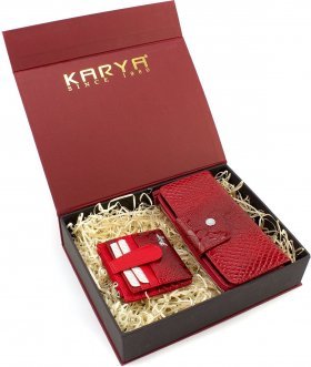 Подарунковий жіночий набір червоного кольору з лакової шкіри (гаманець та картхолдер) KARYA (19851)