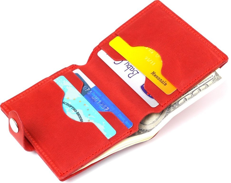 Женский кошелек из матовой кожи красного цвета на кнопке Shvigel (2416476)