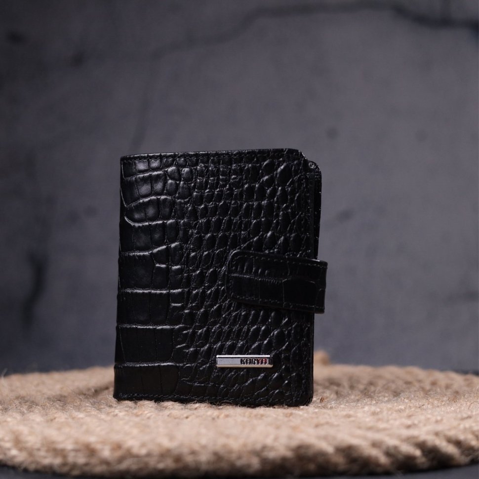 Чорне чоловіче портмоне з якісної натуральної шкіри з тисненням під крокодила KARYA (2421371)