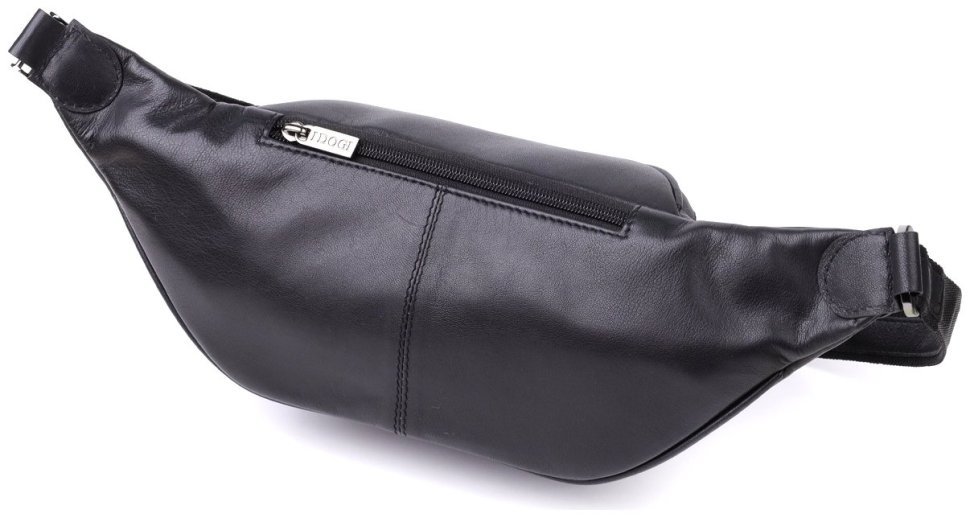 Городская мужская сумка бананка из гладкой кожи черного цвета Tony Perotti 108369 фото №2 Городская мужская сумка бананка из гладкой кожи черного цвета Tony Perotti 108369 modnotak фото №2