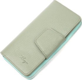Фісташковий вертикальний жіночий гаманець з натуральної шкіри KARYA (2421156)