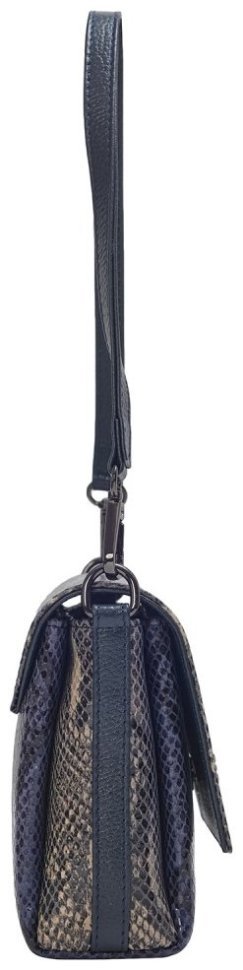Каркасная кожаная женская сумка с тиснением под змею с замочком Desisan 106970 синего цвета modnotak фото №3