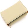 Шкіряний жіночий гаманець молочного кольору на магніті ST Leather 1767270 - 4