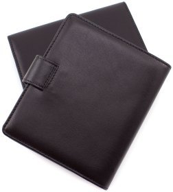 Удобная визитница черного цвета из натуральной кожи KARYA (009-1)