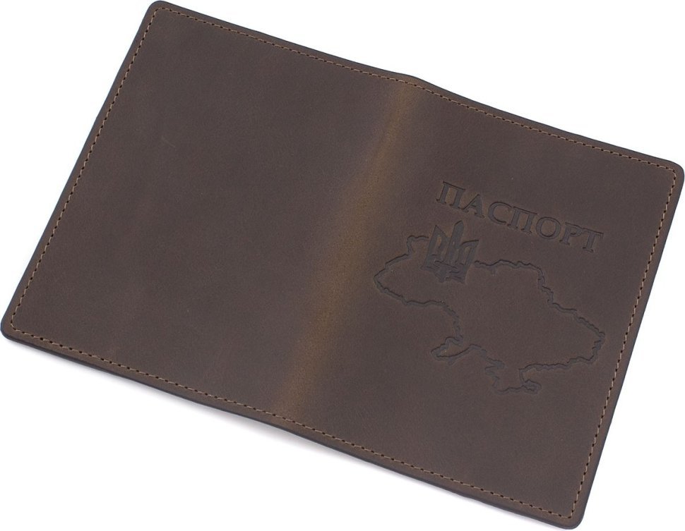 Темно-коричнева обкладинка для паспорта з вінтажної шкіри з картою України - Grande Pelle (21954)