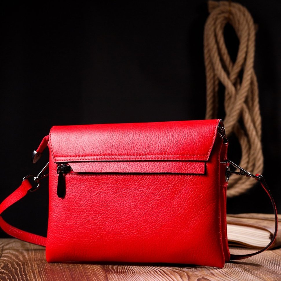 Зручна червона сумка жіноча на плече з натуральної шкіри KARYA (2420857)
