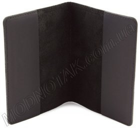 Черная кожаная обложка для паспорта с картой мира ST Leather (17763)