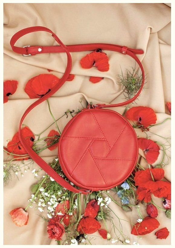 Кругла жіноча сумка-кроссбоді із натуральної шкіри червоного кольору BlankNote Бон-Бон 78871