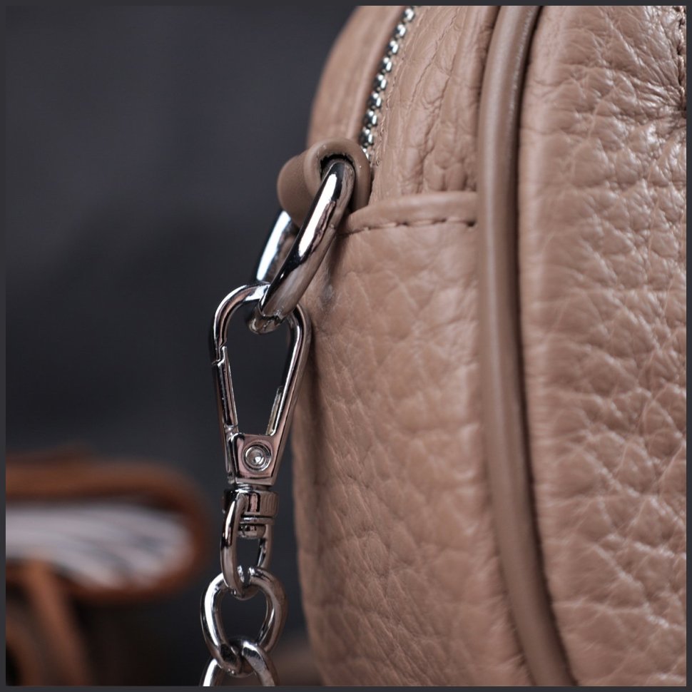 Жіноча сумка-кроссбоді з натуральної шкіри бежевого кольору на ланцюжку Vintage 2422335