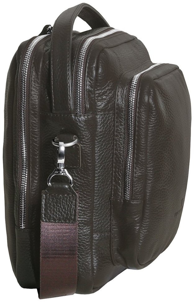 Чоловіча барсетка з ручкою для носіння із фактурної шкіри на 3 відділення коричневого кольору Vip Collection 102372 фото №4 Чоловіча барсетка з ручкою для носіння із фактурної шкіри на 3 відділення коричневого кольору Vip Collection 102372 modnotak фото №4