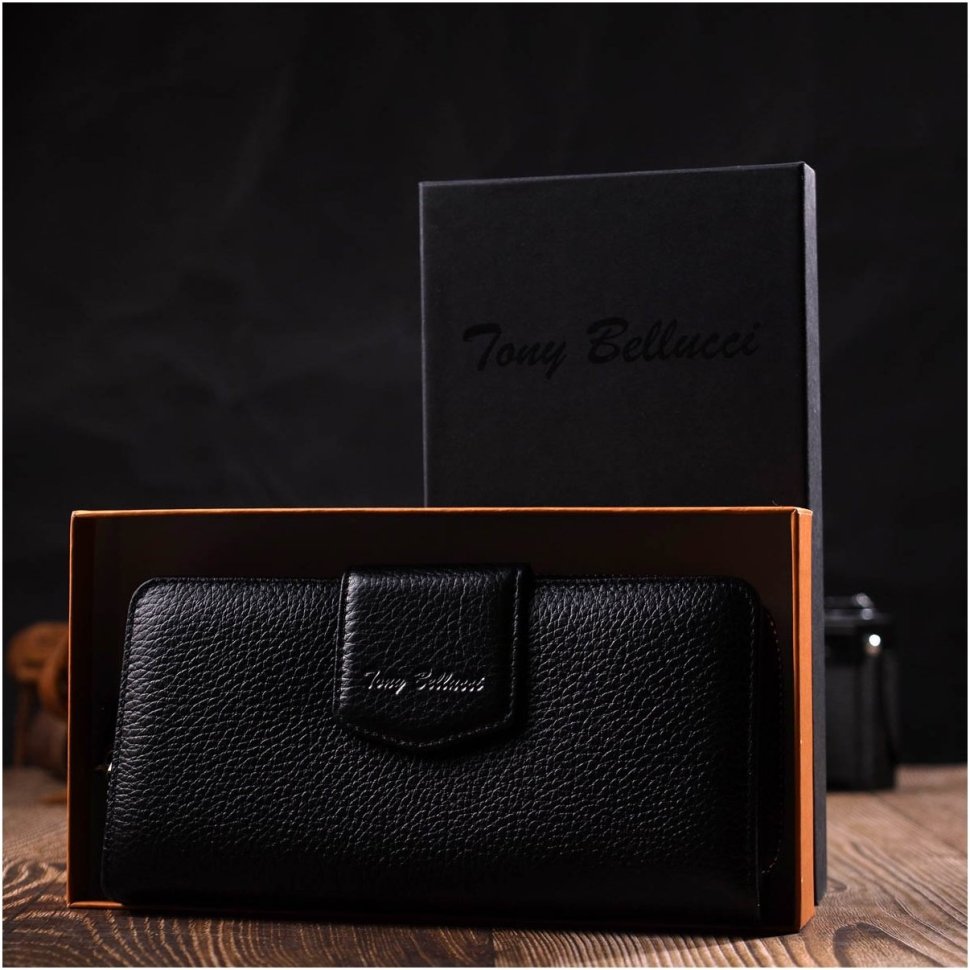 Великий шкіряний жіночий гаманець чорного кольору з блоком для карт та документів Tony Bellucci (2421955)