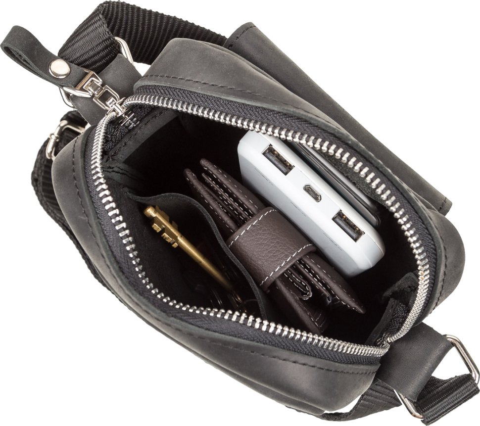 Черная мужская мини-сумка на плечо из винтажной кожи SHVIGEL (11076) 