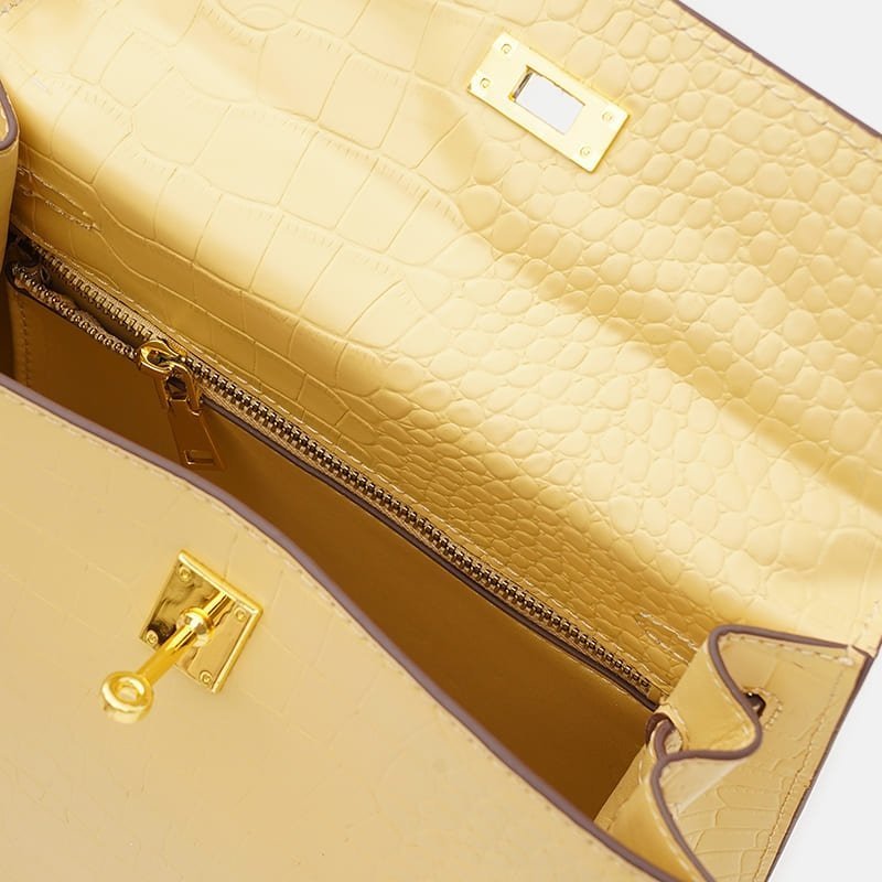Яркая женская сумка из натуральной кожи желтого цвета с тиснением под рептилию Borsa Leather 94672 modnotak фото №5