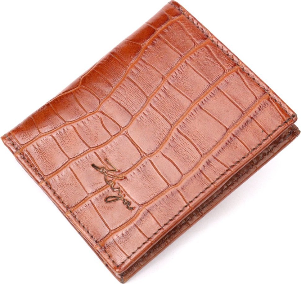 Надійний чоловічий гаманець світло-коричневого кольору із фактурної шкіри під рептилію KARYA (2421058)