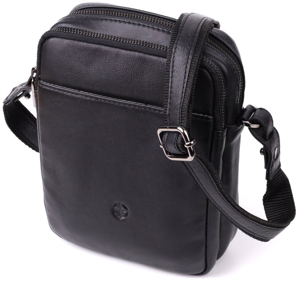 Мужская сумка через плечо из гладкой кожи в классическом черном цвета Tony Perotti 108372 modnotak фото №1