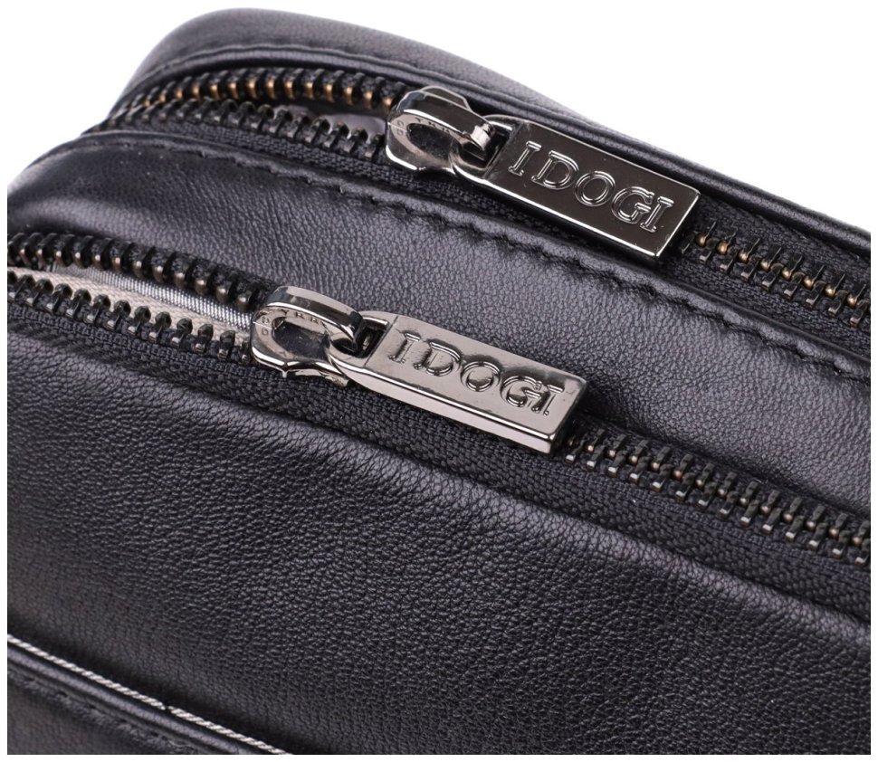 Мужская сумка через плечо из гладкой кожи в классическом черном цвета Tony Perotti 108372 modnotak фото №6