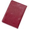 Червона жіноча обкладинка для паспорта з лакової шкіри під змію KARYA 69772 - 3