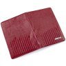 Червона жіноча обкладинка для паспорта з лакової шкіри під змію KARYA 69772 - 4
