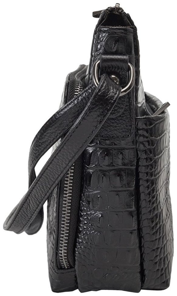 Стильная повседневная женская сумка из натуральной кожи с фактурой под крокодила Desisan 107073 черного цвета modnotak фото №3
