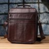 Вместительная мужская сумка из качественной кожи через плечо с ручкой для переноски в руке Vintage 98173 коричневого цвета modnotak фото - 10