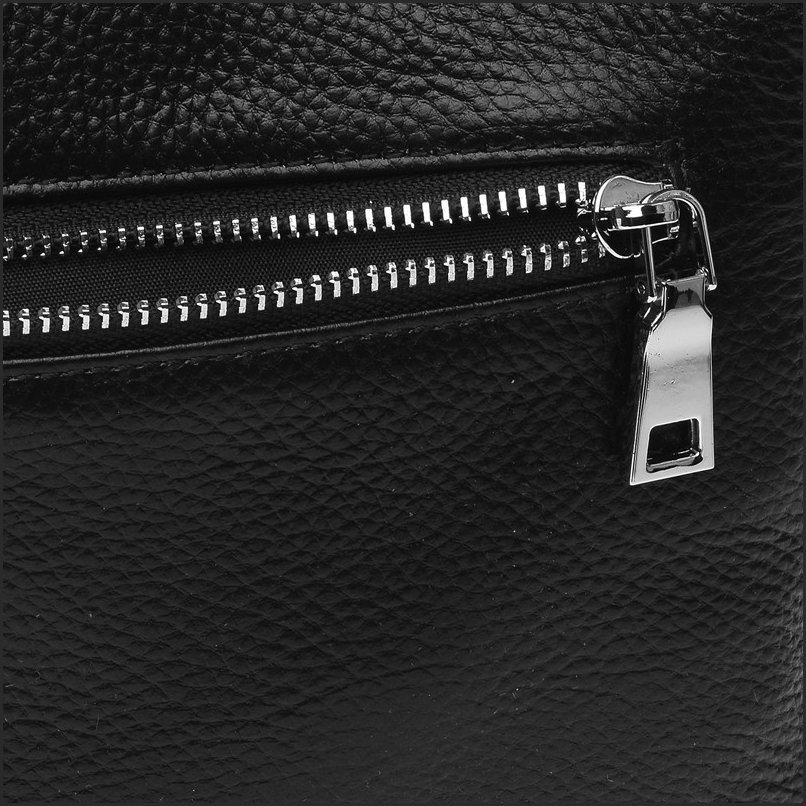 Мужская кожаная сумка-планшет с фактурой под крокодила Keizer 66174