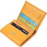 Яскравий жіночий шкіряний гаманець жовтого кольору з монетницею KARYA (2421376) - 4