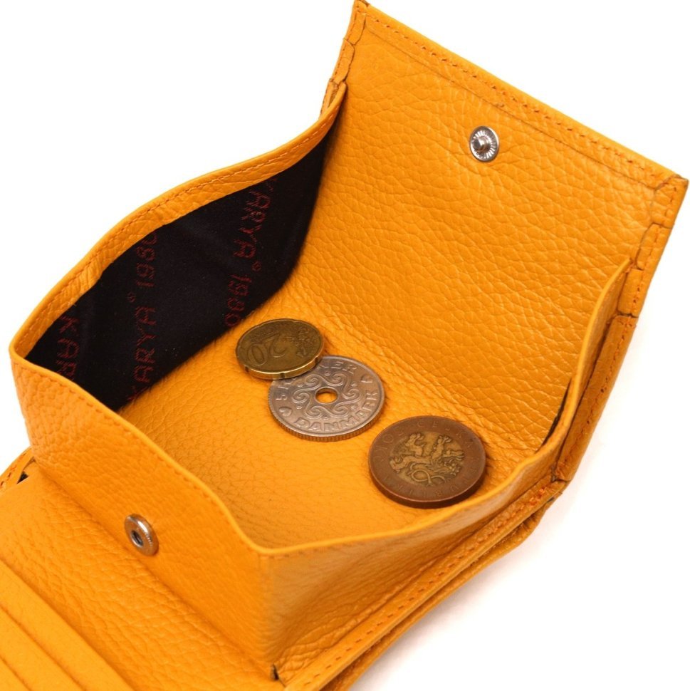 Яркий женский кожаный кошелек желтого цвета с монетницей KARYA (2421376)