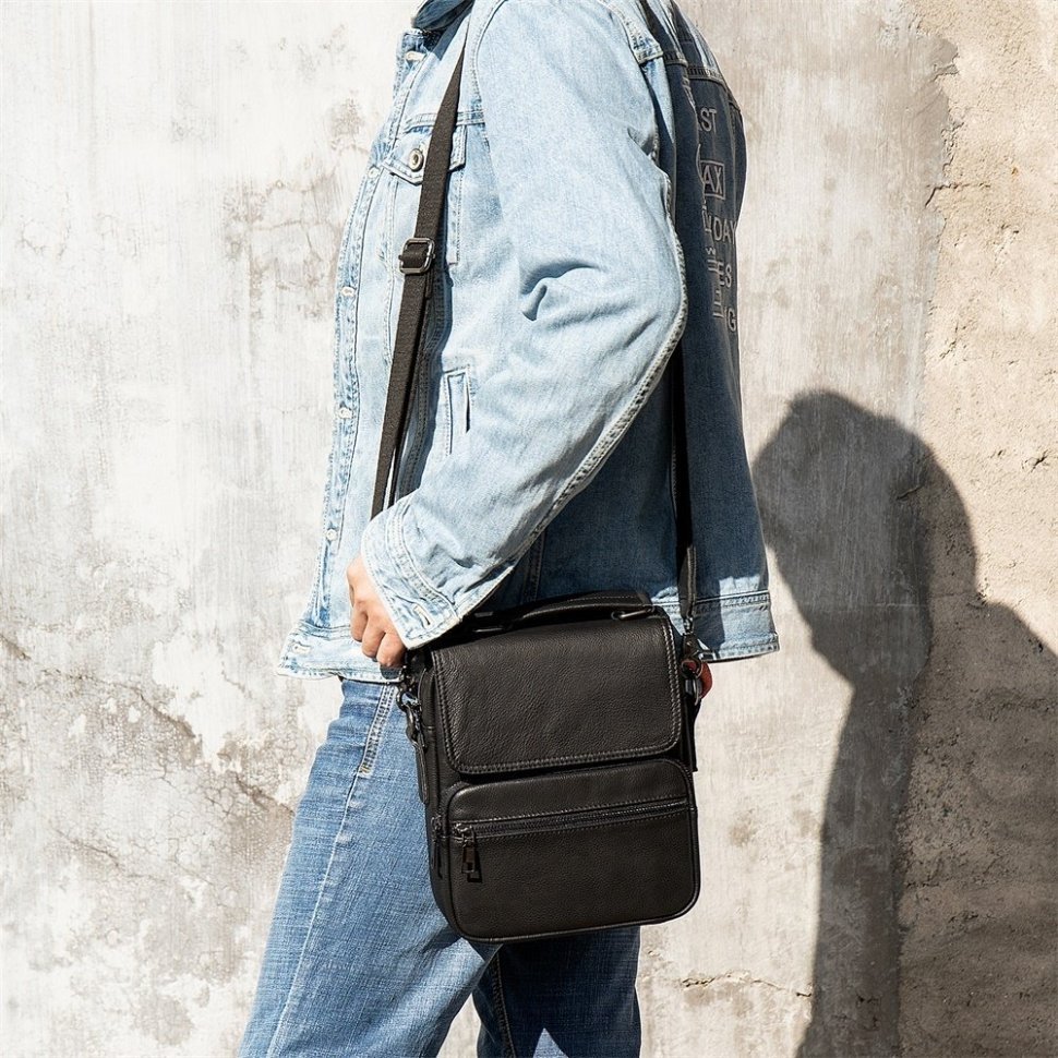 Чорна вертикальна чоловіча сумка-барсетка з натуральної шкіри Vintage (20367)