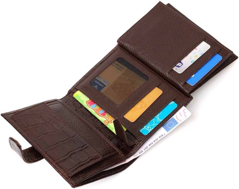 Коричневый мужской бумажник среднего размера из натуральной кожи с тиснением под крокодила BOND (2422058)