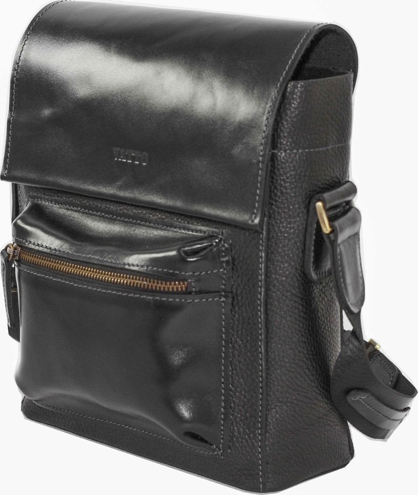 Кожаная сумка на плечо черного цвета VATTO (12116)
