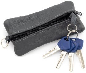 Большая кожаная ключница с двумя отделениями Leather Collection 97775 темно-серого цвета