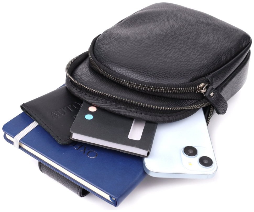 Повседневная вместительная мужская слинг-сумка из фактурной кожи черного цвета Vintage 98175 фото №7 Повседневная вместительная мужская слинг-сумка из фактурной кожи черного цвета Vintage 98175 modnotak фото №7