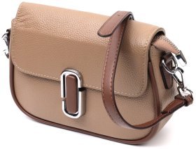 Женская сумка-кроссбоди натуральной кожи бежевого цвета с фиксацией на клапан Vintage 2422440