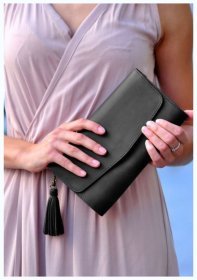 Маленькая наплечная сумка черного цвета из натуральной кожи BlankNote Элис (12633)