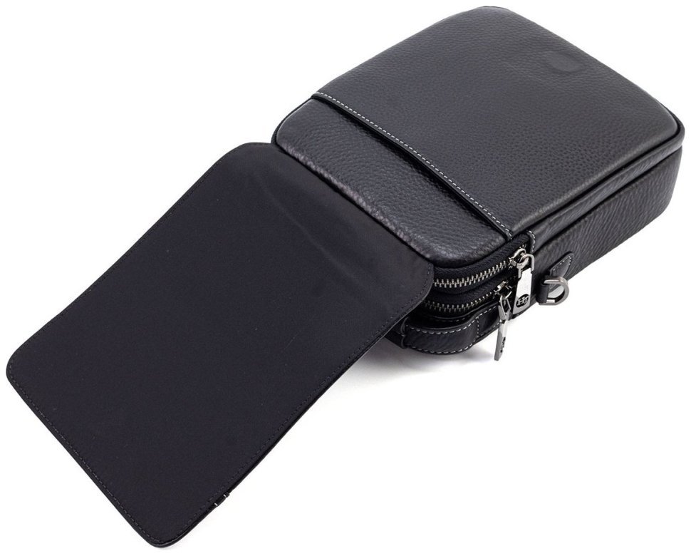 Невелика чоловіча сумка-барсетка з ручкою та плечовим ременем HT Leather 108576 фото №9 Невелика чоловіча сумка-барсетка з ручкою та плечовим ременем HT Leather 108576 modnotak фото №9