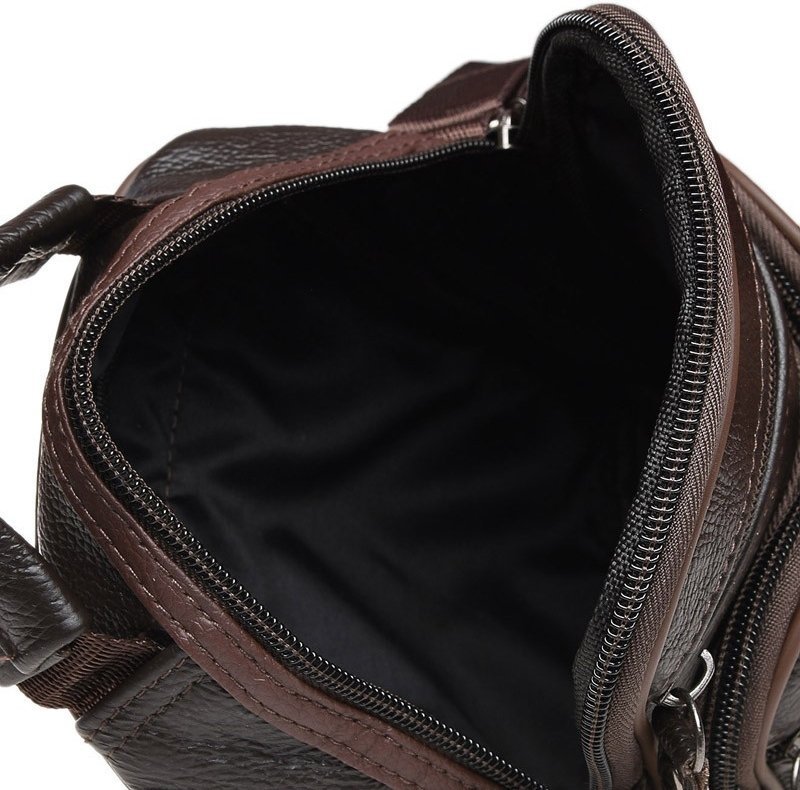 Мужская маленькая кожаная сумка-барсетка в темно-коричневом цвете Keizer (22079)