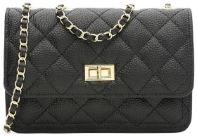 Стеганая женская сумка из фактурной кожи с плечевым ремнем-цепочкой Borsa Leather 108876 черная