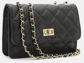 Стеганая женская сумка из фактурной кожи с плечевым ремнем-цепочкой Borsa Leather 108876 черная