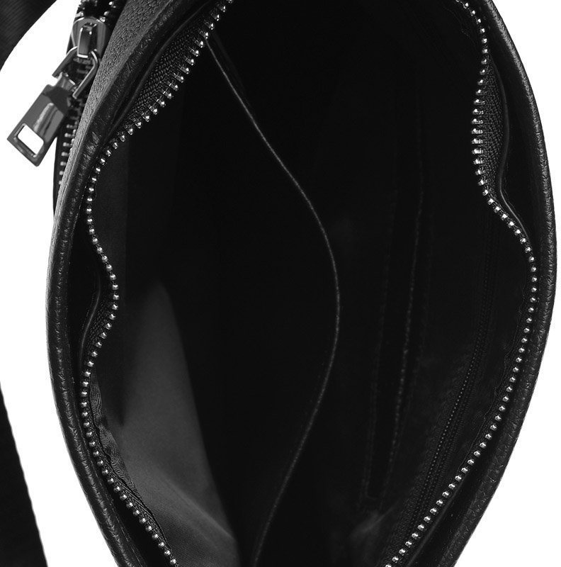 Небольшая тонкая мужская сумка на плечо из натуральной кожи черного цвета Keizer (15668)