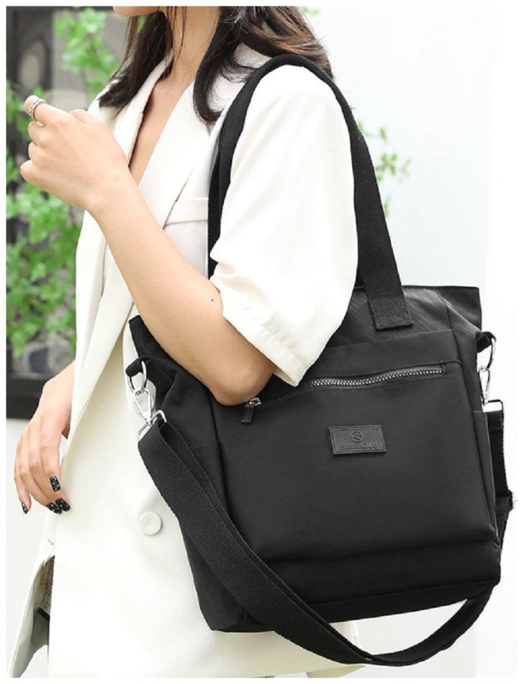 Вместительная женская сумка из текстиля на плечо Confident 90778 Черная modnotak фото №7