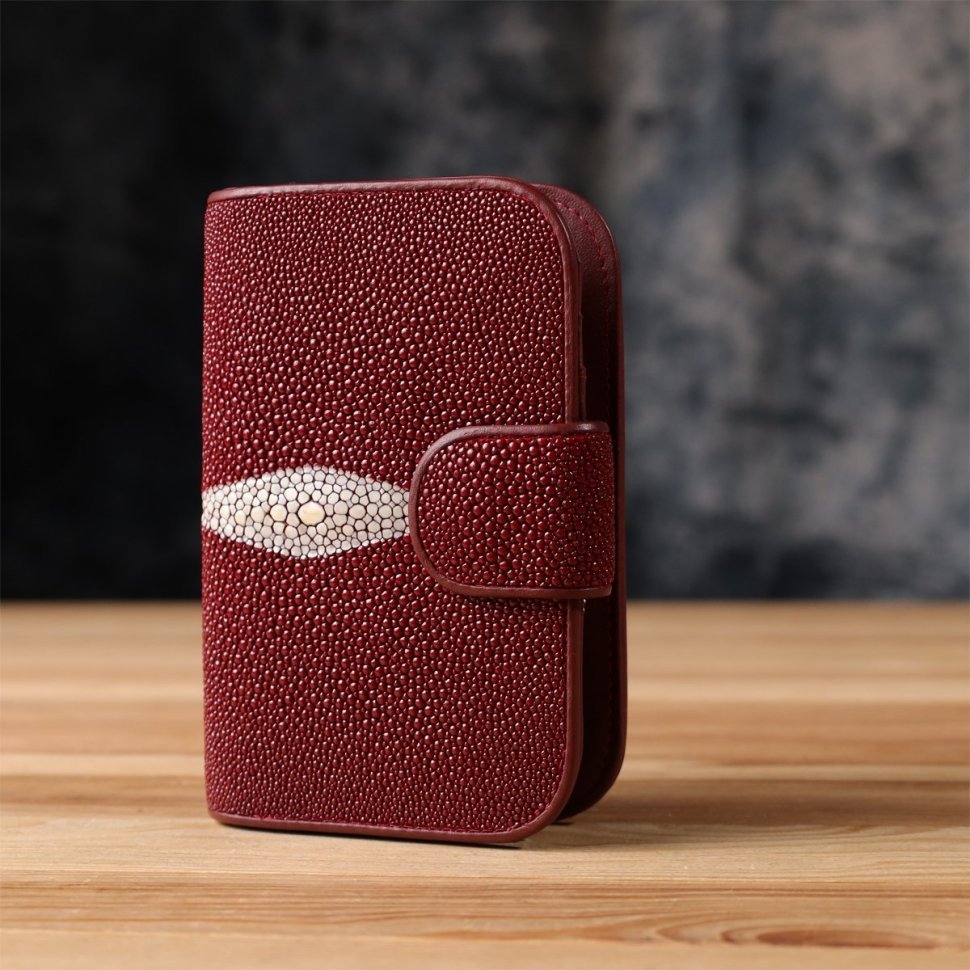 Кошелек женский из натуральной кожи морского ската STINGRAY LEATHER 103178 бордового цвета modnotak фото №7
