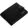 Шкіряне чоловіче портмоне класичного стилю в чорному кольорі з хлястиком на кнопці KARYA (2417099) - 2