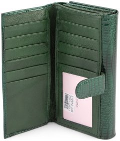 Лаковий зелений гаманець на магнітній фіксації Marco Coverna (16629)
