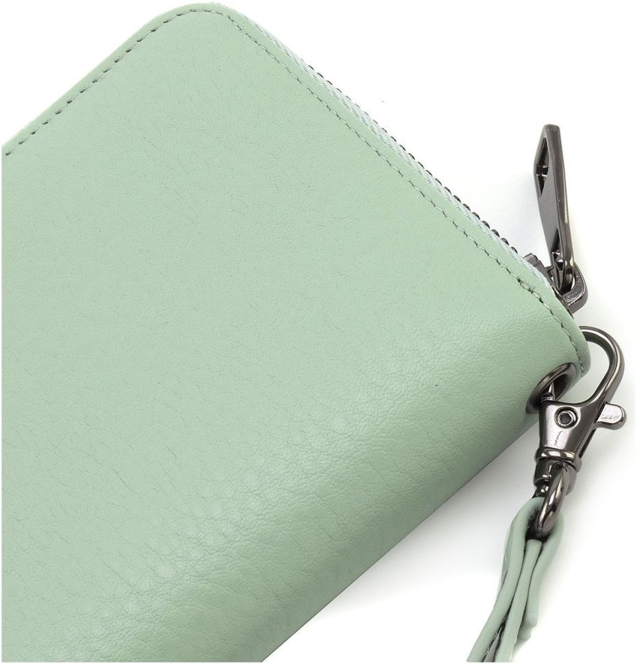 Великий жіночий шкіряний гаманець фісташкового кольору з блискавичною застібкою Marco Coverna 68678