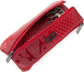 Красная лаковая ключница на молнии KARYA (052-019)