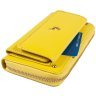 Місткий жіночий гаманець із фактурної шкіри з RFID-захистом Ashwood J54 94179 жовтого кольору фото №7 Місткий жіночий гаманець із фактурної шкіри з RFID-захистом Ashwood J54 94179 жовтого кольору modnotak фото - 7